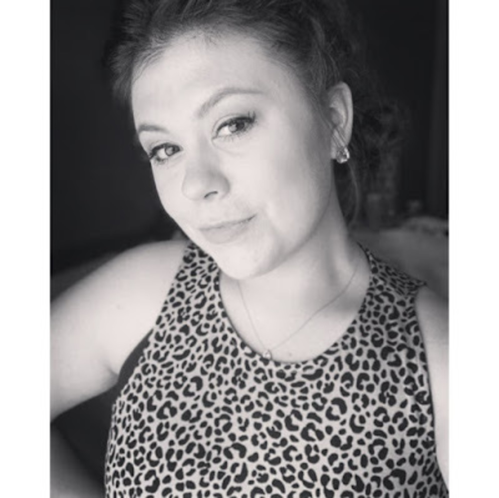 Meet your Posher, Kayla